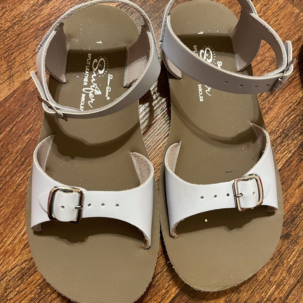 Girls Sun-San Sandals Size 1